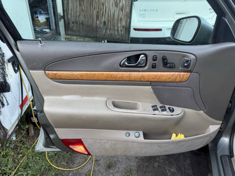 2000 Lincoln Continental