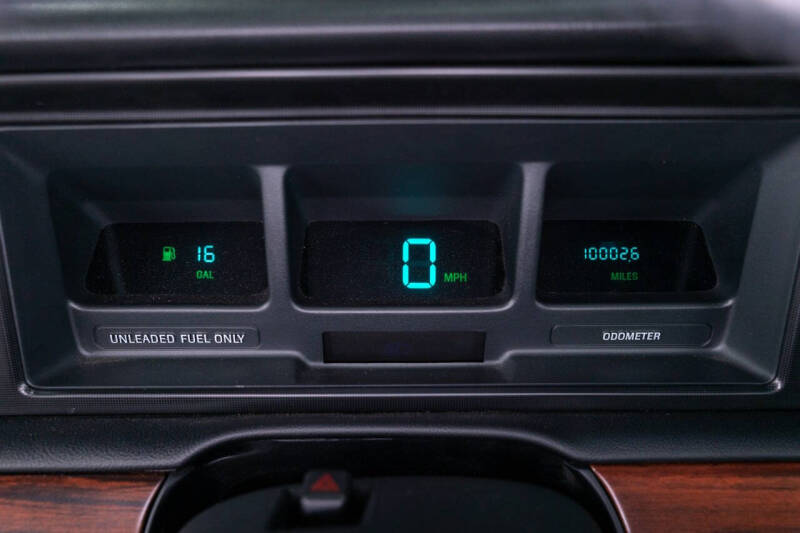 1990 Lincoln Mark VII Bill Blass