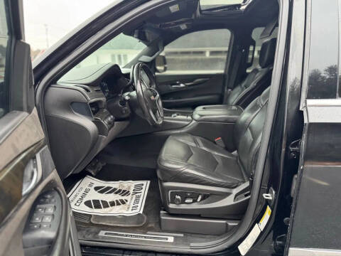 2017 Cadillac Escalade Platinum