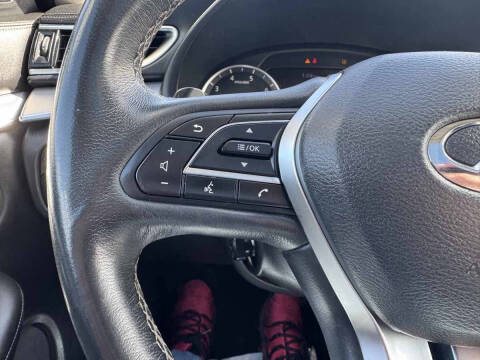 2019 Infiniti QX50 Essential