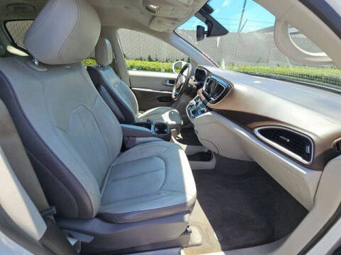 2019 Chrysler Pacifica Touring L