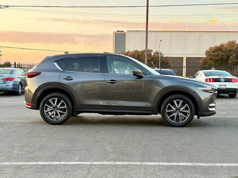 2017 Mazda CX-5 Grand Touring