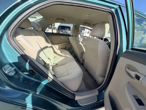 2009 Toyota Corolla LE