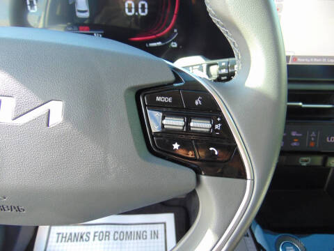 2024 Kia Niro EX