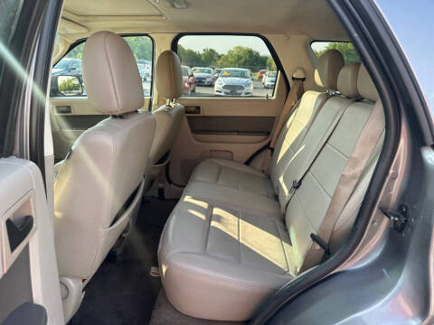 2010 Ford Escape XLT