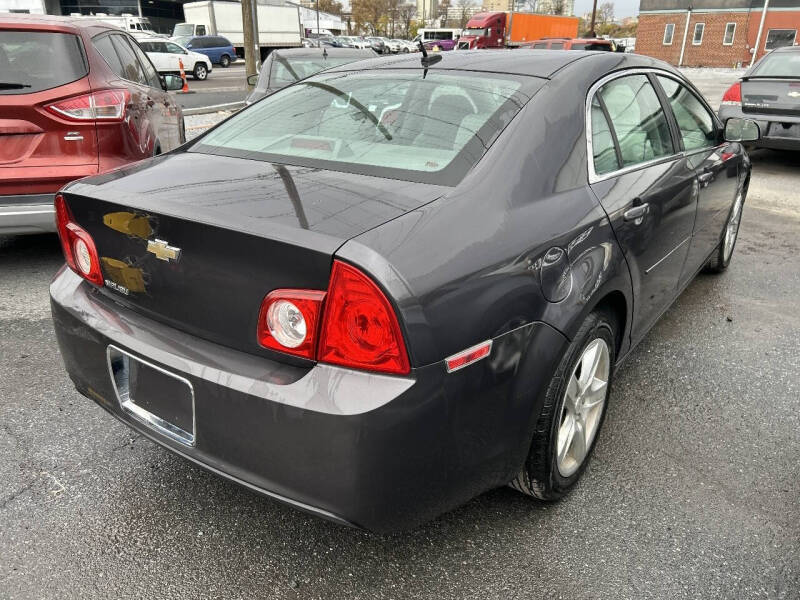 2011 Chevrolet Malibu LS