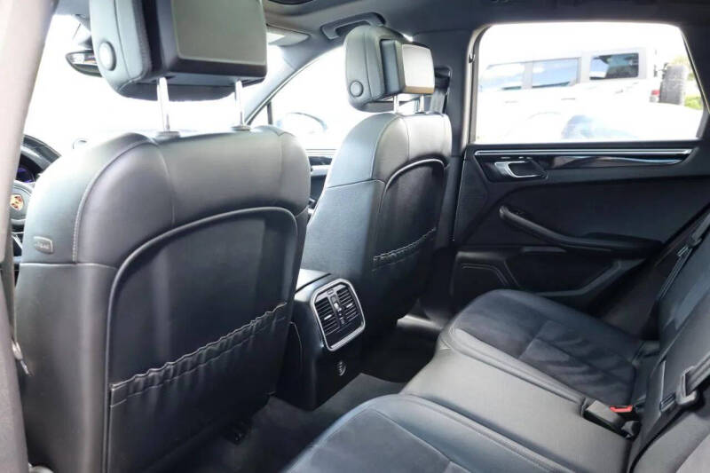 2018 Porsche Macan