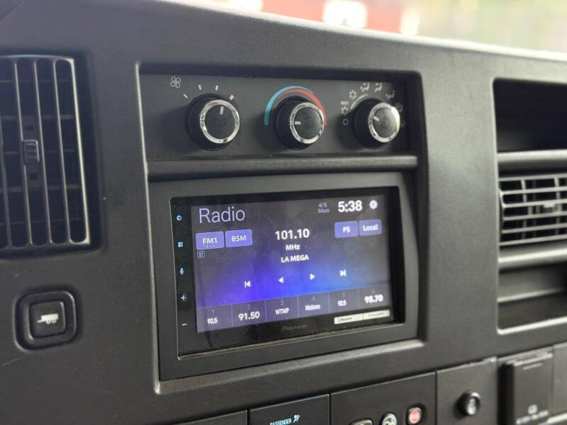 2018 Chevrolet Express 2500