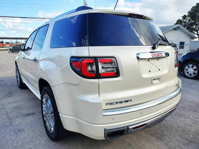 2013 GMC Acadia Denali