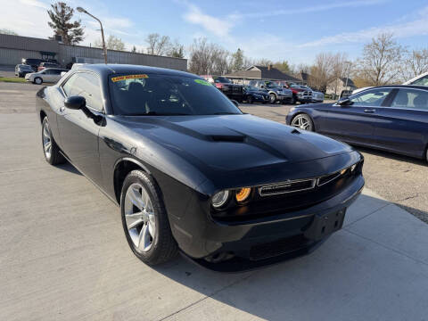 2017 Dodge Challenger SXT