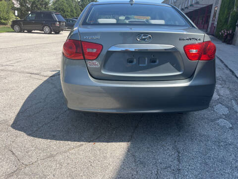 2010 Hyundai Elantra Blue