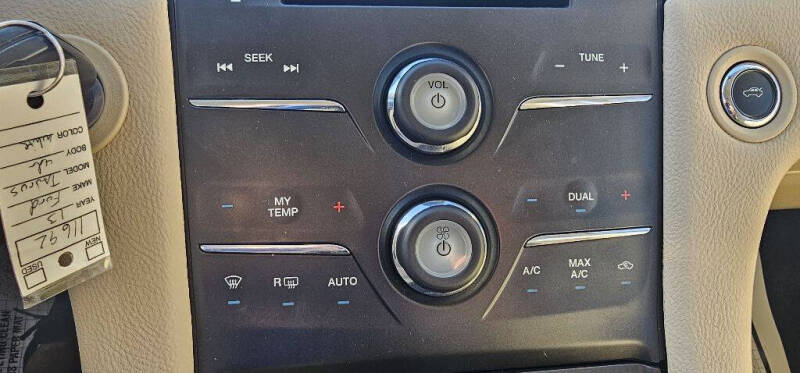 2013 Ford Taurus SEL