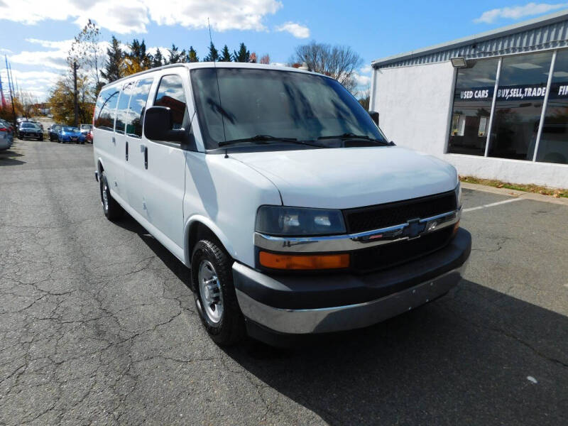 2017 Chevrolet Express LT 3500