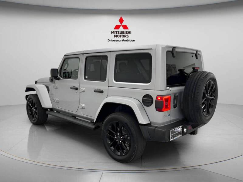 2024 Jeep Wrangler Sahara 4xe