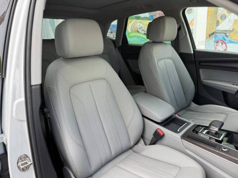 2022 Audi Q5 quattro S line Prem Plus 45 TFSI