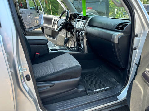 2017 Toyota 4Runner SR5