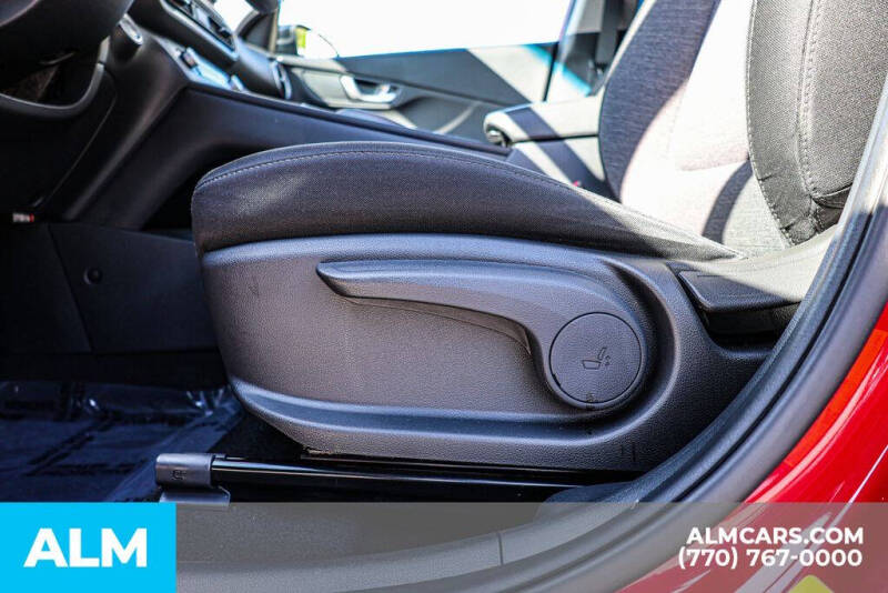 2022 Hyundai Kona Electric SEL