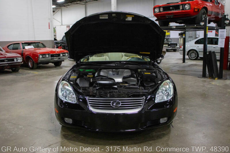 2004 Lexus SC 430