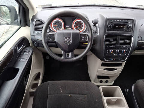 2013 Dodge Grand Caravan SE