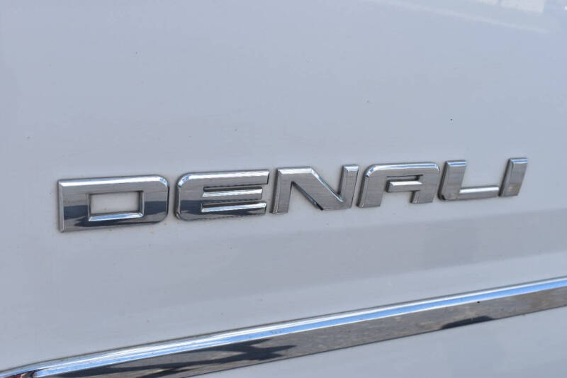 2016 GMC Yukon Denali