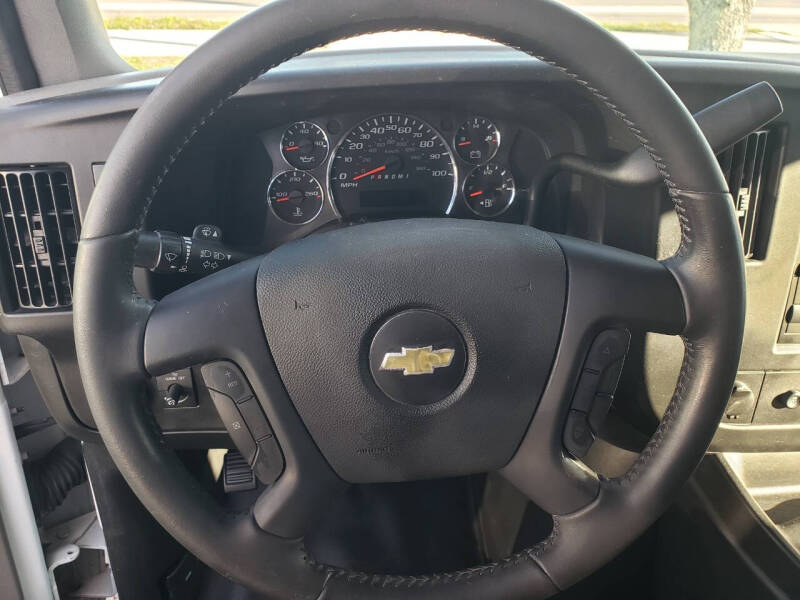 2019 Chevrolet Express 2500