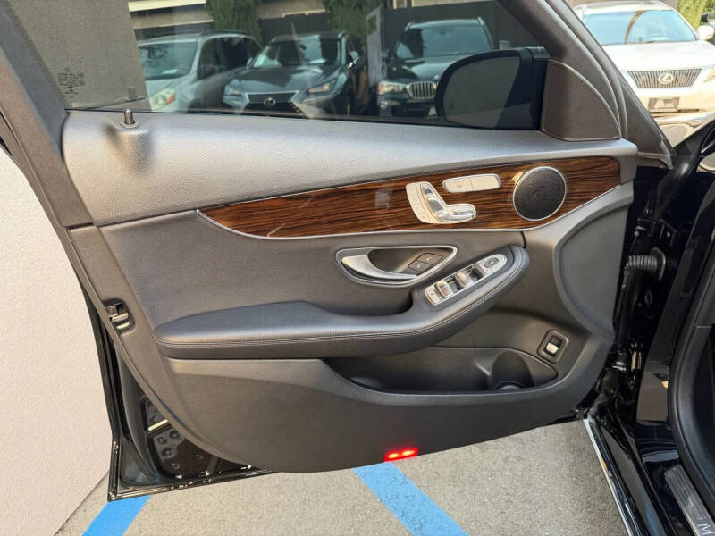 2020 Mercedes-Benz C-Class C 300