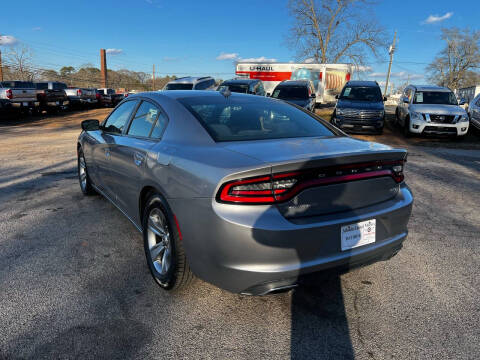 2017 Dodge Charger SXT