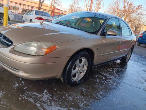 2001 Ford Taurus SE