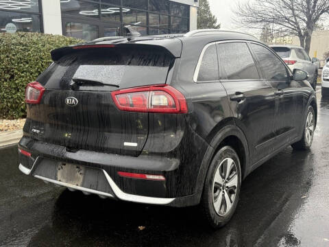 2017 Kia Niro EX