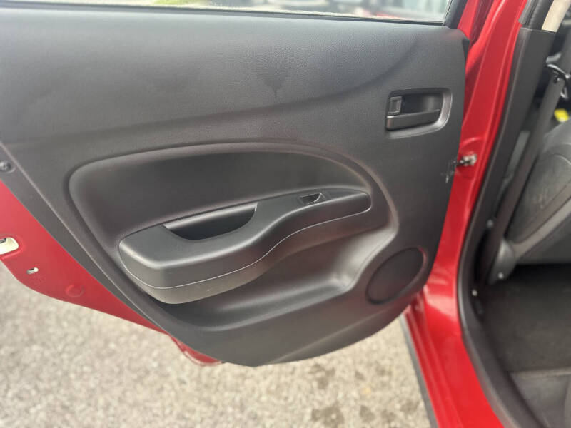 2015 Mitsubishi Mirage ES