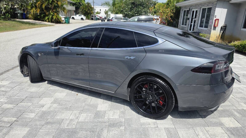 2013 Tesla Model S