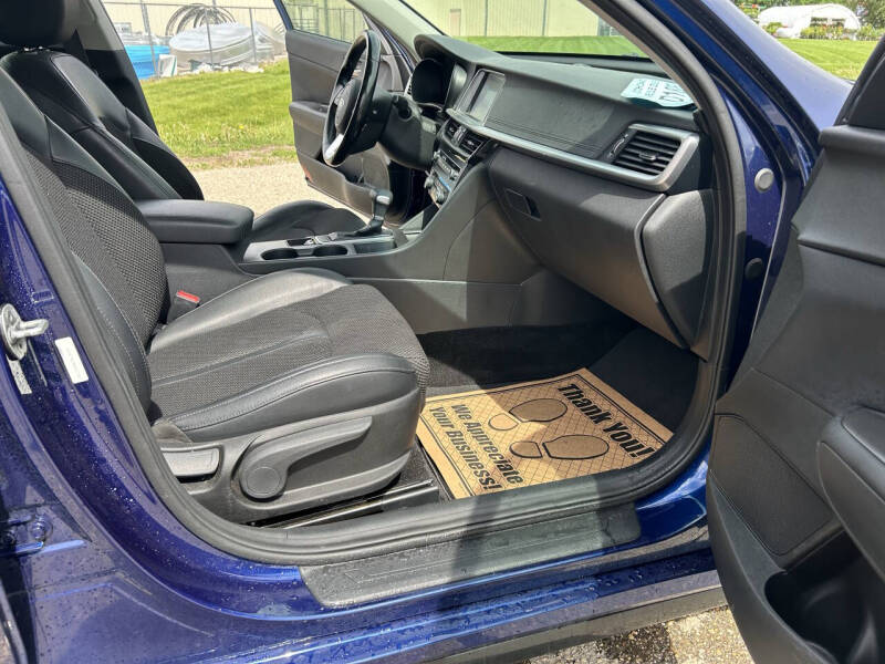 2019 Kia Optima S