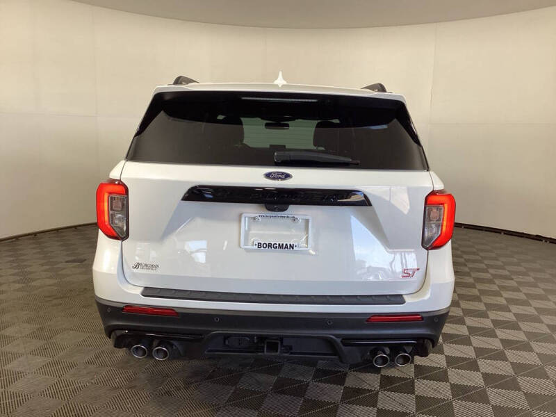 2024 Ford Explorer ST