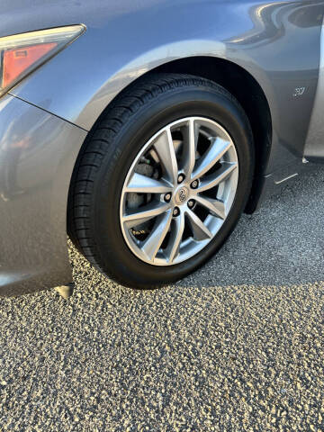 2014 Infiniti Q50 Premium