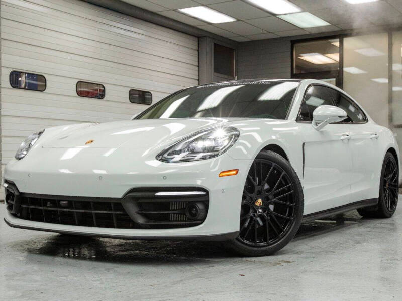 2023 Porsche Panamera