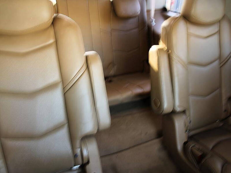 2016 Cadillac Escalade Platinum