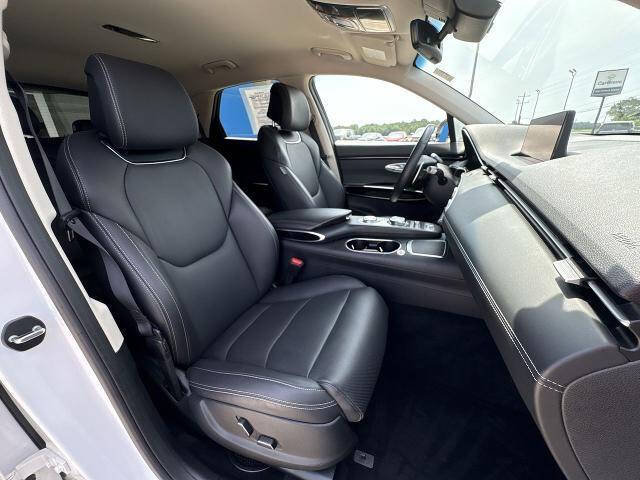 2025 Genesis GV70 2.5T Standard