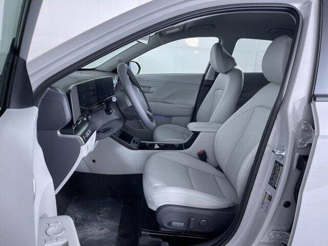 2026 Hyundai Kona SEL Premium