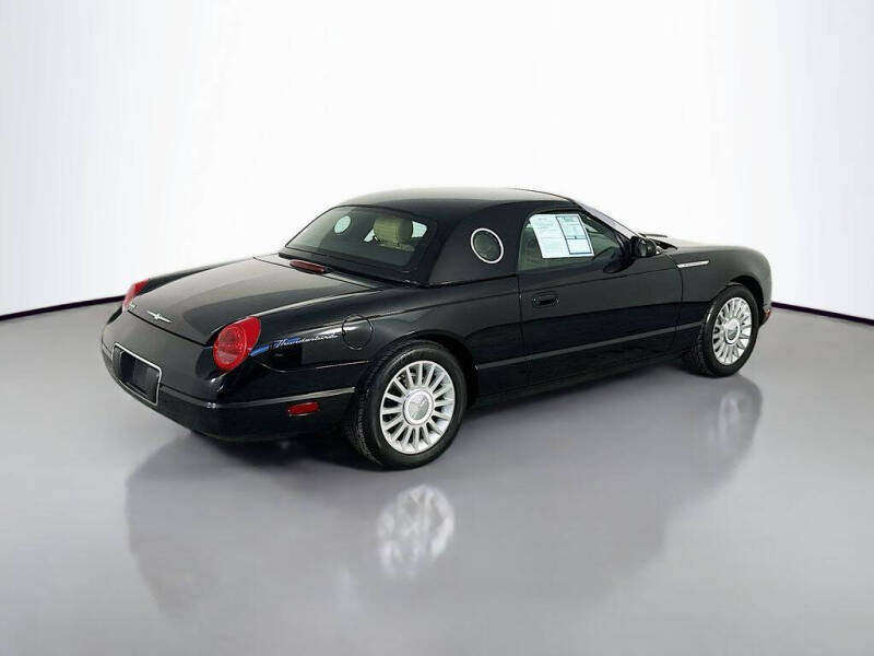 2005 Ford Thunderbird Deluxe