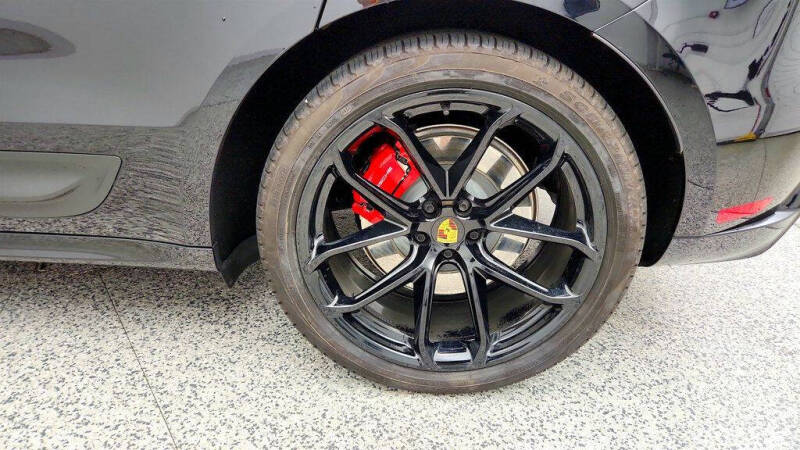 2024 Porsche Macan GTS