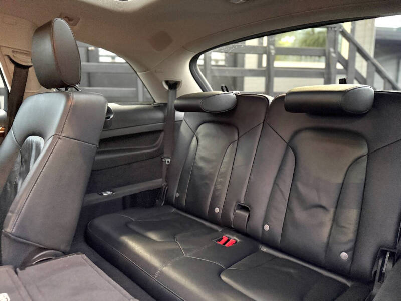 2015 Audi Q7 3.0 quattro TDI Premium Plus