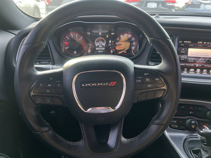 2016 Dodge Challenger R/T Plus