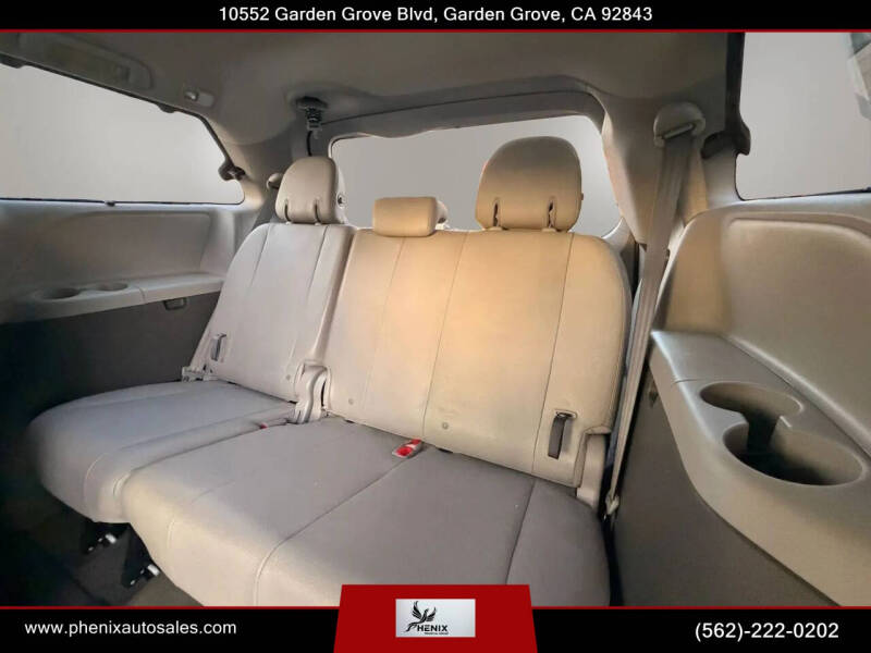 2015 Toyota Sienna