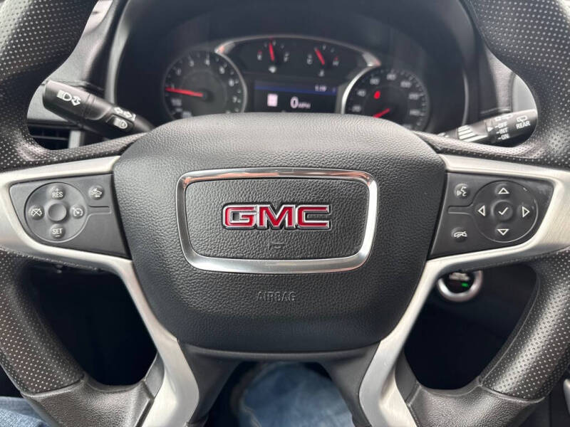2022 GMC Terrain SLE