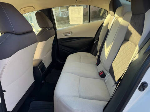 2020 Toyota Corolla LE