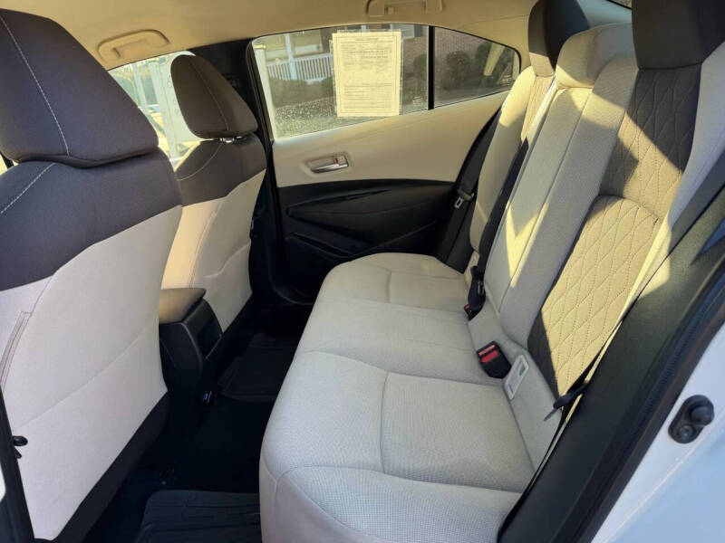 2020 Toyota Corolla LE