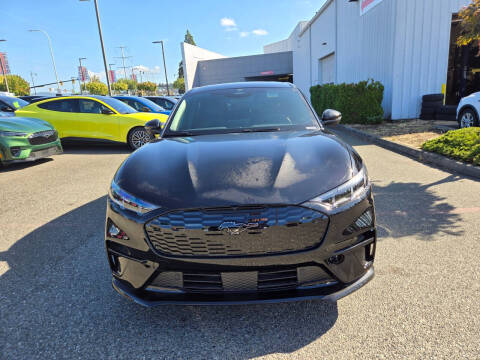 2025 Ford Mustang Mach-E GT