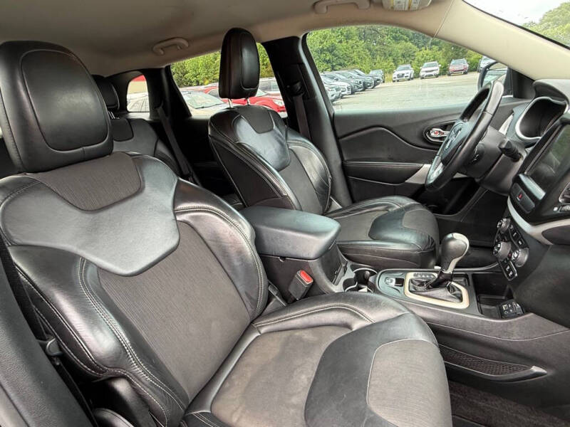 2018 Jeep Cherokee Latitude Plus