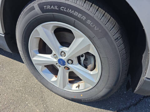 2016 Ford Edge SE