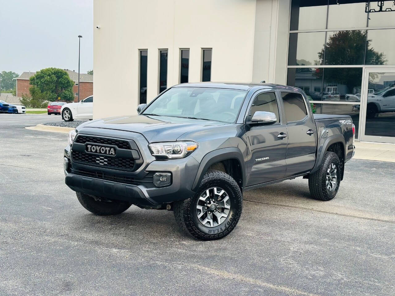 2022 Toyota Tacoma TRD Off Road's photo